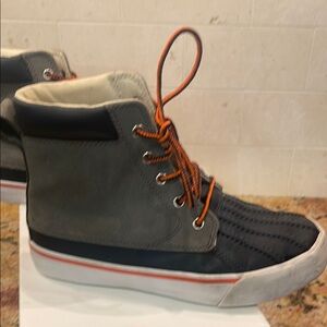 Lands' End Gray and Orange Sneakers with High-Top Design